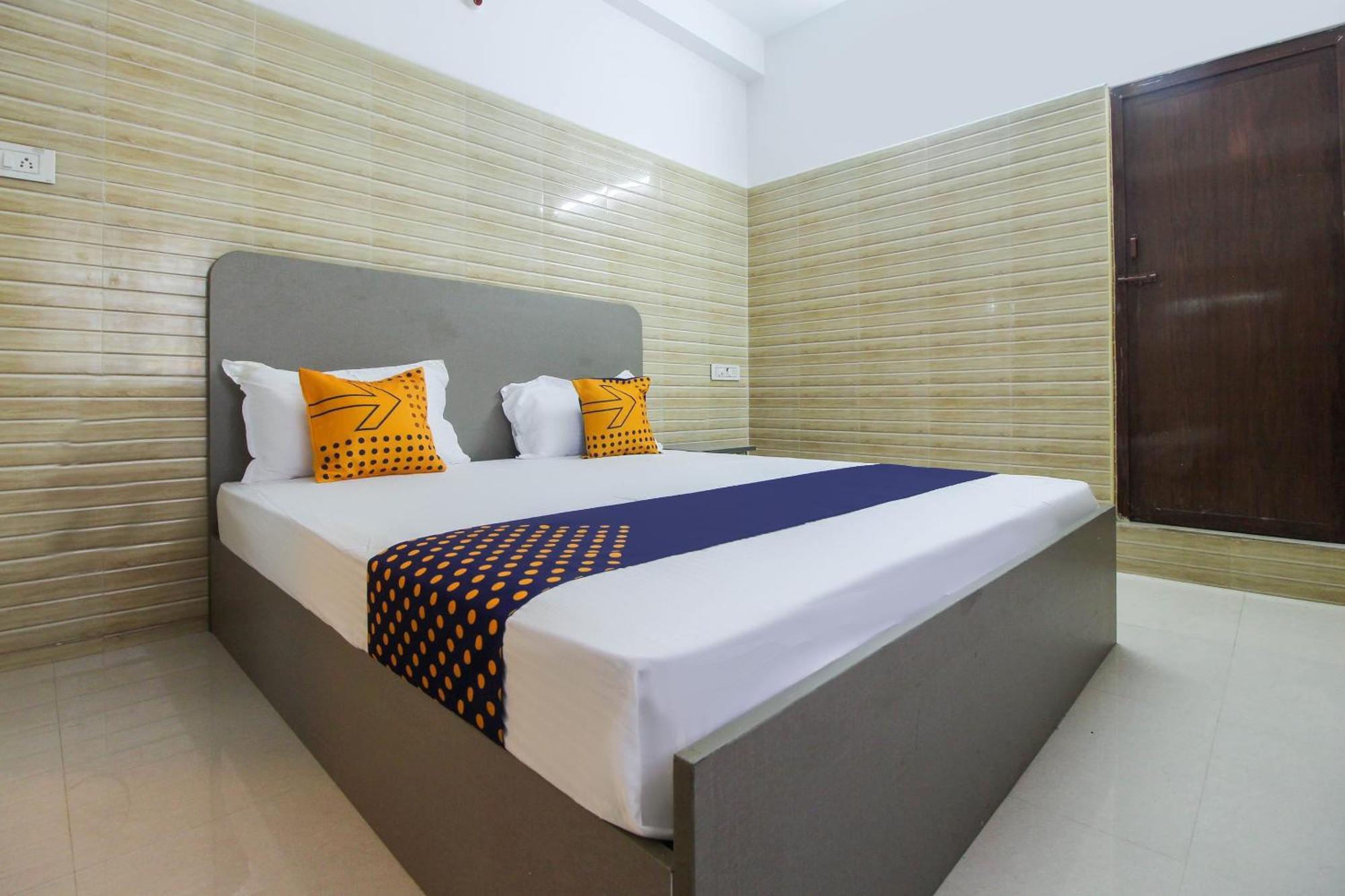 Hotel O Jp Residency Singapperumalkovil Esterno foto